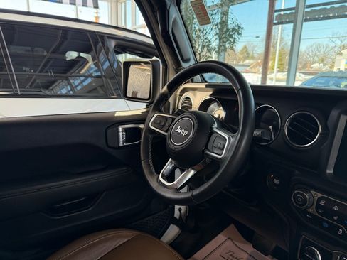 Used 2022 Jeep Wrangler Unlimited Sahara 4xe w/ Cold Weather Group image 27