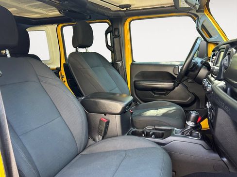Used 2019 Jeep Wrangler Unlimited Sport S AWD/4WD image 15