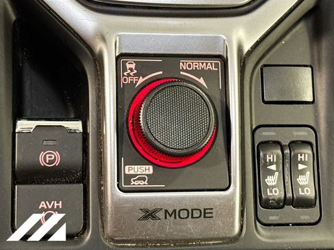 Used 2019 Subaru Forester Premium AWD/4WD image 21