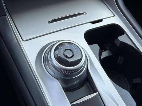 Certified 2023 Ford Explorer XLT RWD image 30