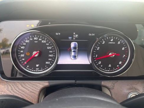 Used 2017 Mercedes-Benz E 300 image 12
