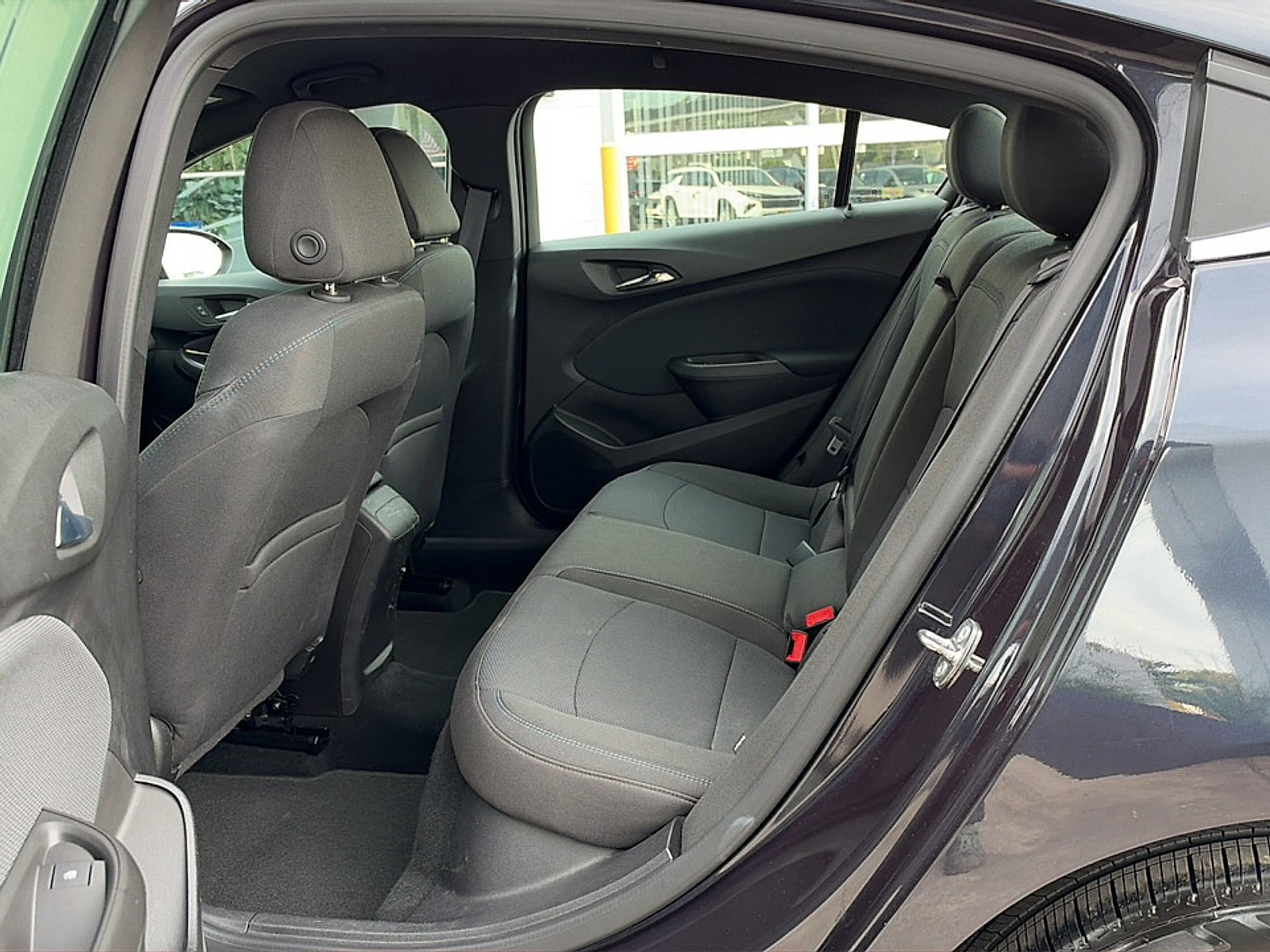 Used 2016 Chevrolet Cruze LT w/ Convenience Package FWD image 18