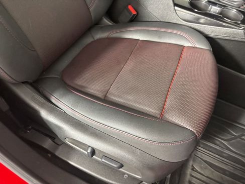 Used 2023 Chevrolet Blazer RS w/ Enhanced Convenience Package image 30