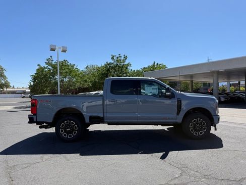 New 2025 Ford F350 Platinum image 4