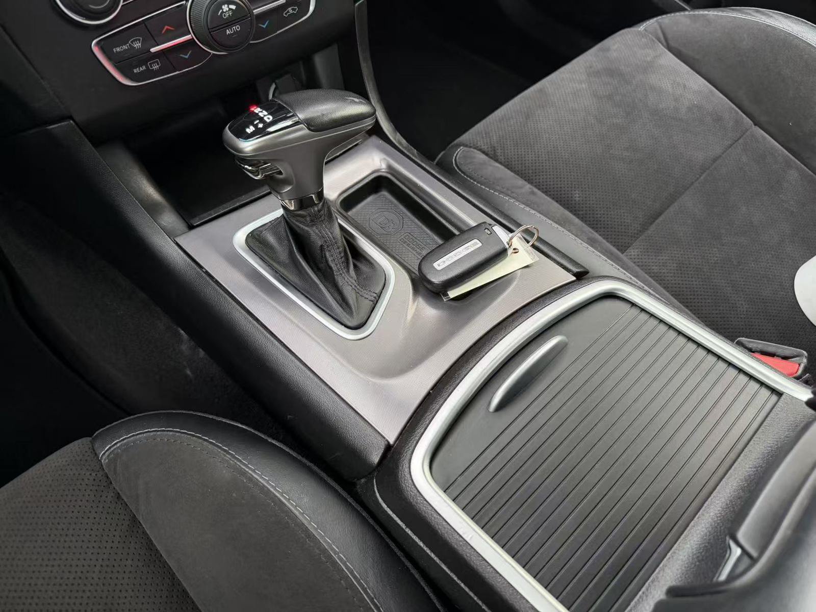 Used 2021 Dodge Charger Scat Pack w/ Plus Group RWD image 17