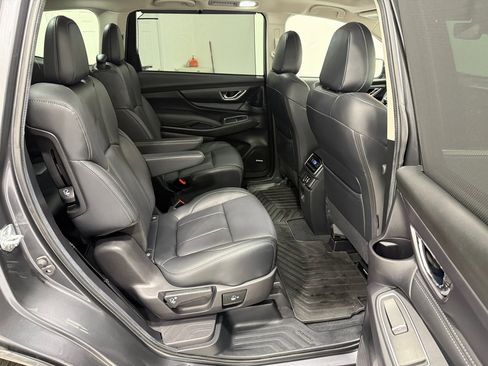Used 2024 Subaru Ascent Limited w/ Technology Package image 31