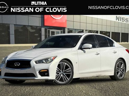 Used 2015 INFINITI Q50 Sport w/ Technology Package image 1