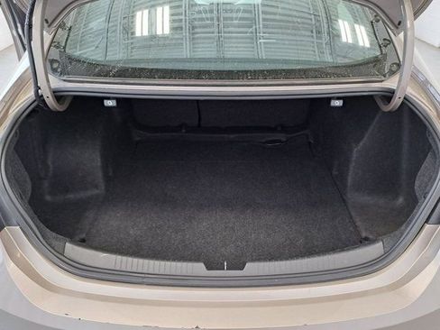 Used 2024 Chevrolet Malibu LT image 28