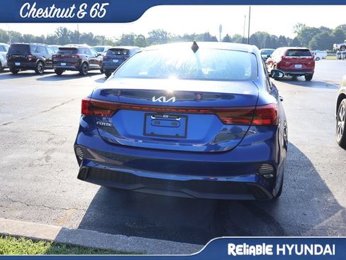 Used 2023 Kia Forte LXS w/ LXS Technology Package FWD image 20