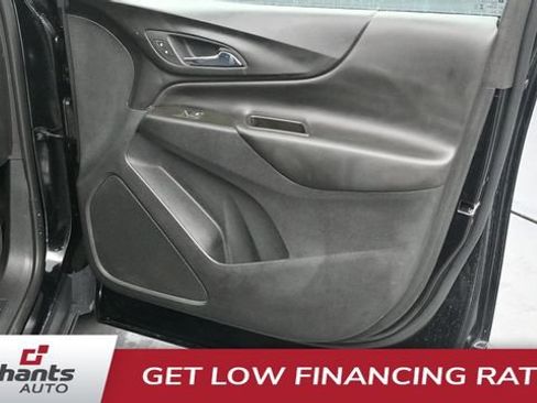 Used 2023 Chevrolet Equinox LT FWD image 10