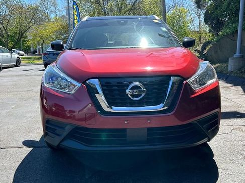 Certified 2020 Nissan Kicks SV FWD image 6