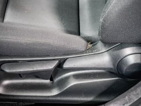 Certified 2023 Toyota Corolla LE image 19