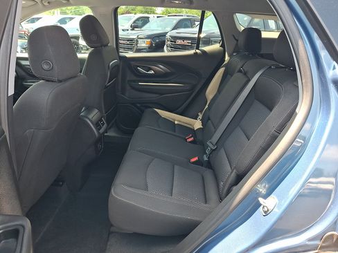 Used 2024 GMC Terrain SLE w/ Driver Convenience Package AWD/4WD image 10