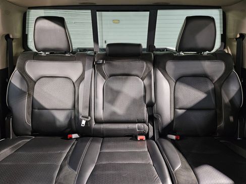 Used 2021 RAM 1500 Laramie image 13