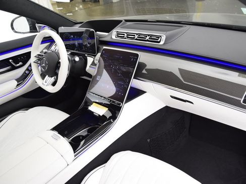 New 2026 Mercedes-Benz S 63 AMG S image 15
