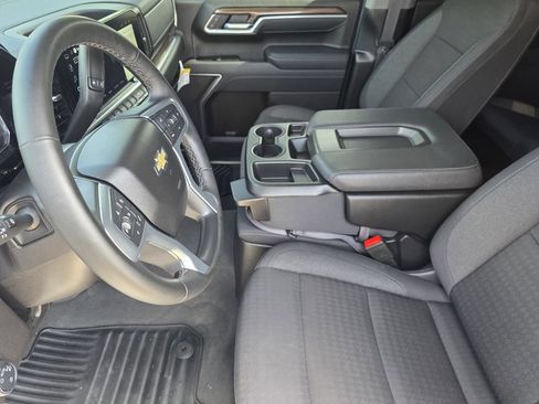 Used 2025 Chevrolet Silverado 1500 LT w/ Safety Package AWD/4WD image 12