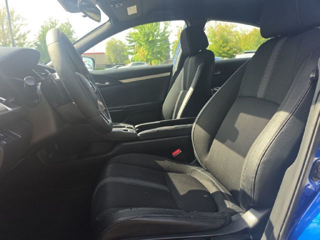 Used 2019 Honda Civic Sport image 9