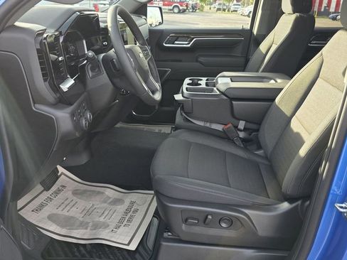 New 2026 Chevrolet Silverado 1500 LT image 15