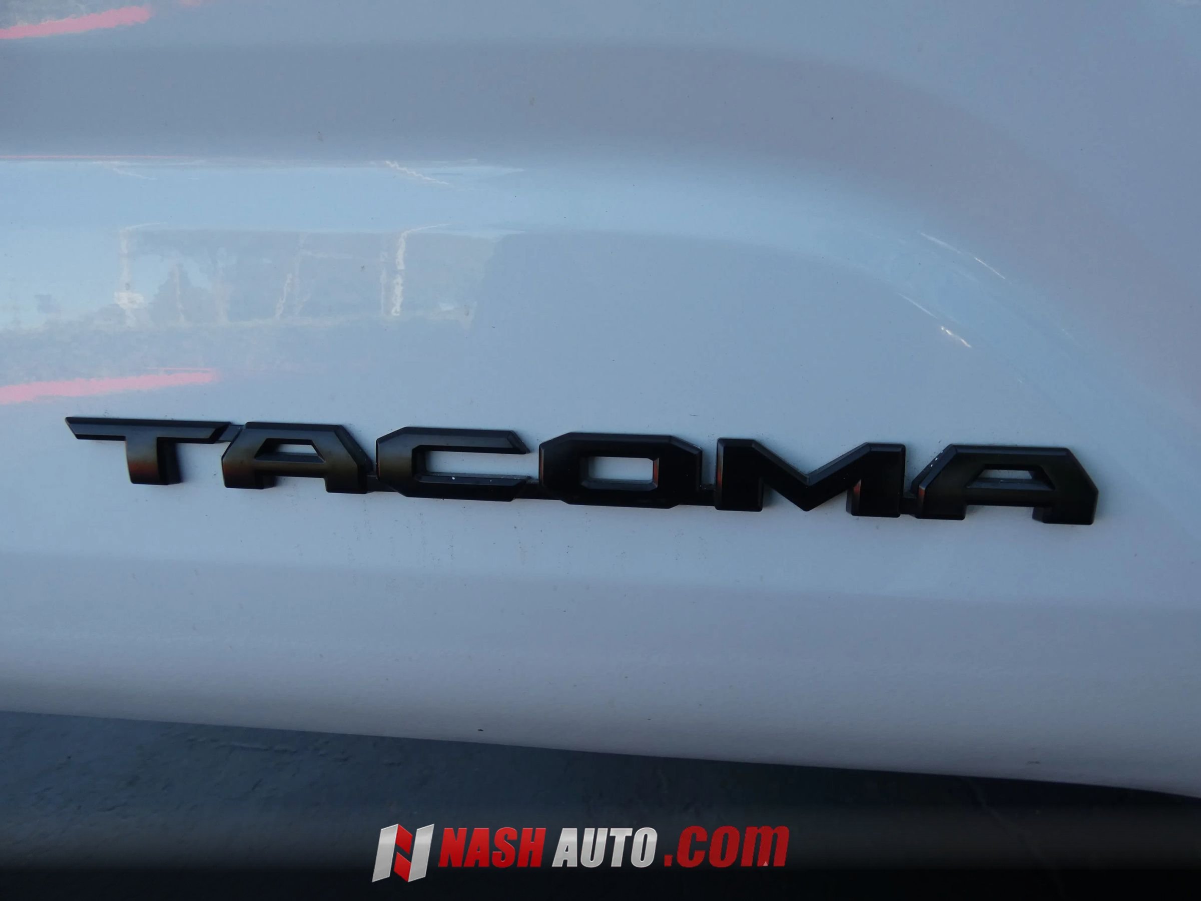 Used 2026 Toyota Tacoma TRD Sport w/ TRD Sport Upgrade Package AWD/4WD image 73