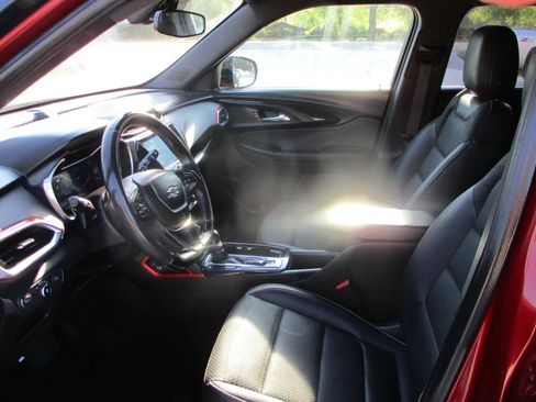 Used 2022 Chevrolet TrailBlazer RS image 16