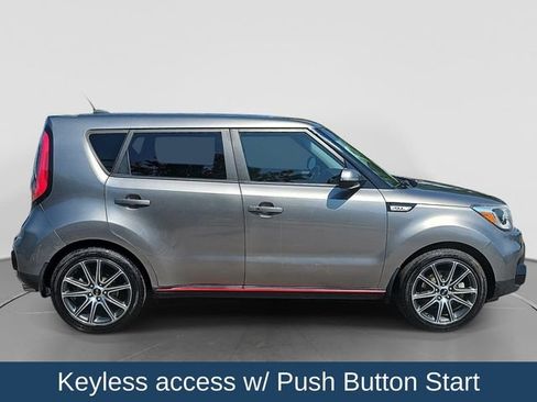 Used 2018 Kia Soul ! w/ Tech Package FWD image 10