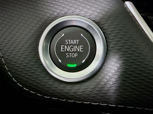 Used 2026 Chevrolet Equinox LT image 21