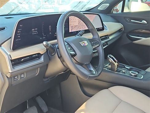 Used 2025 Cadillac XT4 Premium Luxury w/ Cold Weather Package image 14