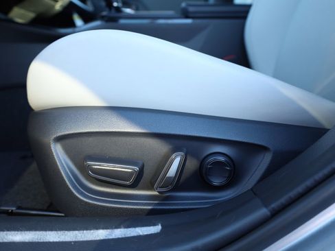 New 2026 Toyota Prius Limited image 18