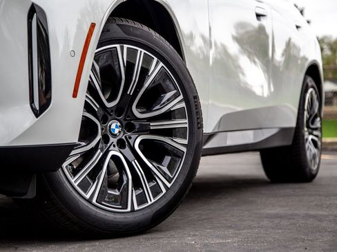 New 2026 BMW X3 xDrive30 w/ Premium Package image 9