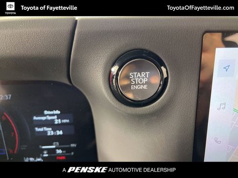 Used 2024 Lexus GX 550 w/ Cold Area Package image 35