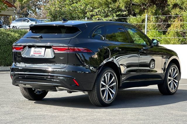 New 2026 Jaguar F-PACE R-Dynamic S AWD/4WD image 5