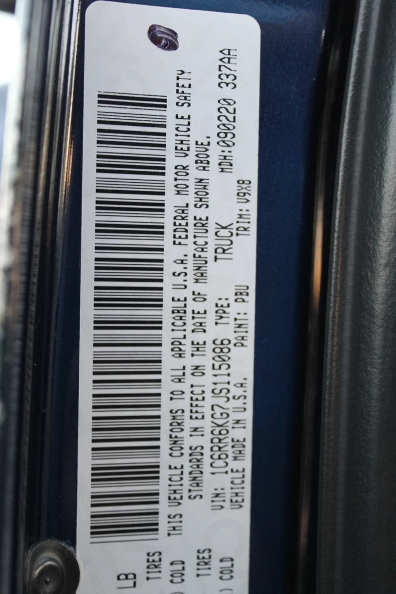 Used 2018 RAM 1500 Express RWD image 35