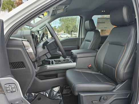 New 2026 Ford F350 Lariat w/ Lariat Premium Package image 5