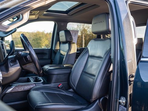 Used 2022 GMC Sierra 2500 Denali image 24