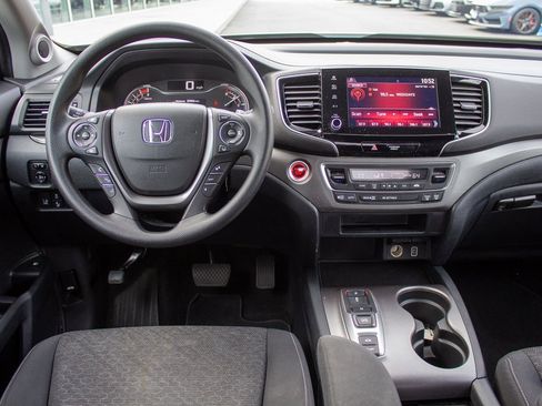 Used 2023 Honda Ridgeline Sport image 13