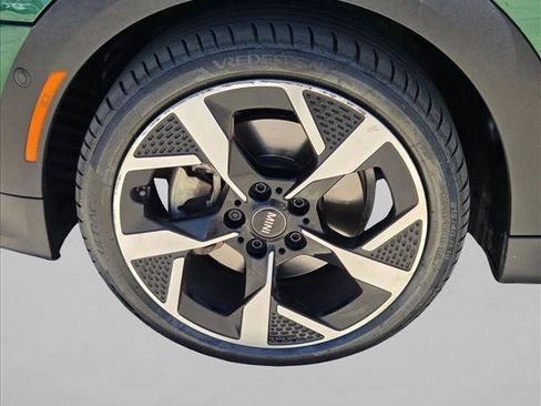 Used 2025 MINI Cooper S FWD image 21