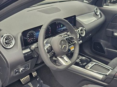 New 2026 Mercedes-Benz GLA 35 AMG 4MATIC image 14
