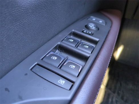 Used 2019 Cadillac CT6 V w/ Driver Assist Package image 29