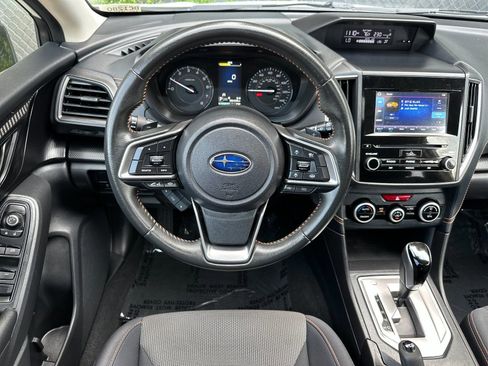 Used 2023 Subaru Crosstrek 2.0i Premium image 14