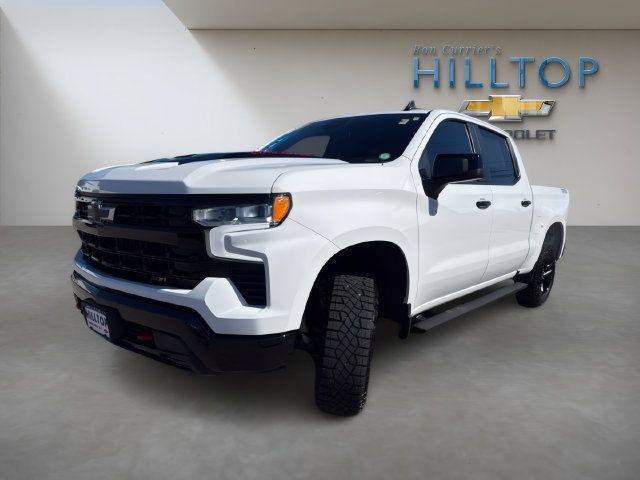 Used 2024 Chevrolet Silverado 1500 LT Trail Boss w/ Convenience Package II AWD/4WD image 11