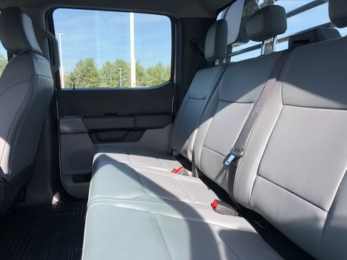 Used 2024 Ford F350 XL RWD image 9
