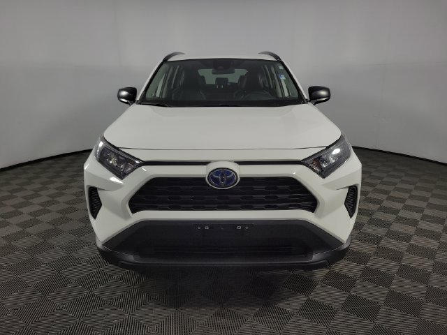 Used 2022 Toyota RAV4 LE AWD/4WD image 2