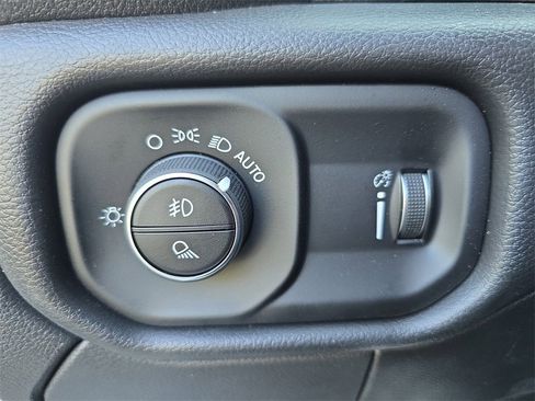 New 2026 RAM 2500 Tradesman image 25