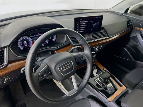 Used 2023 Audi Q5 2.0T Premium Plus w/ Premium Plus Package image 9