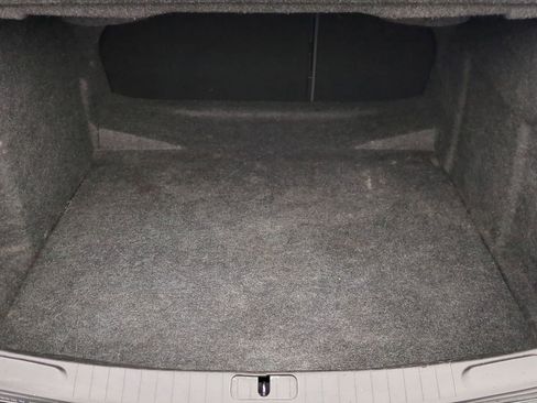 Used 2017 Chevrolet Impala LT image 35