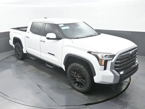 New 2026 Toyota Tundra Limited AWD/4WD image 28