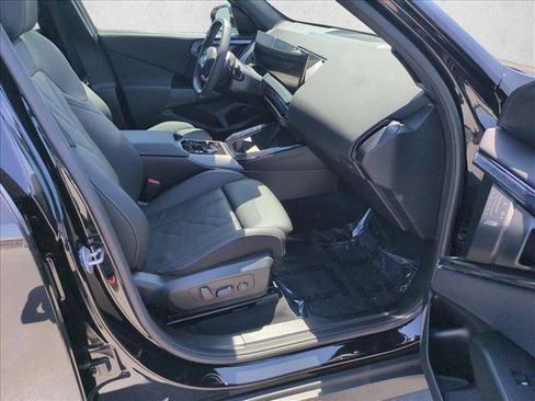 Certified 2025 BMW X3 xDrive30i w/ Convenience Package AWD/4WD image 22