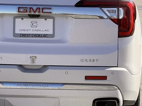 Used 2023 GMC Acadia Denali w/ Denali Ultimate Package image 5