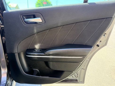 Used 2020 Dodge Charger Scat Pack RWD image 34