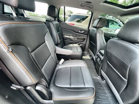 Used 2023 GMC Acadia AT4 w/ Technology Package AWD/4WD image 27
